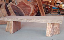 桧の丸太のベンチの製作販売